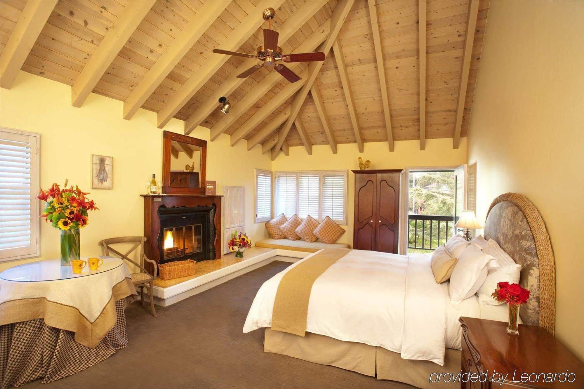 Vintage House At The Estate Yountville Habitación foto